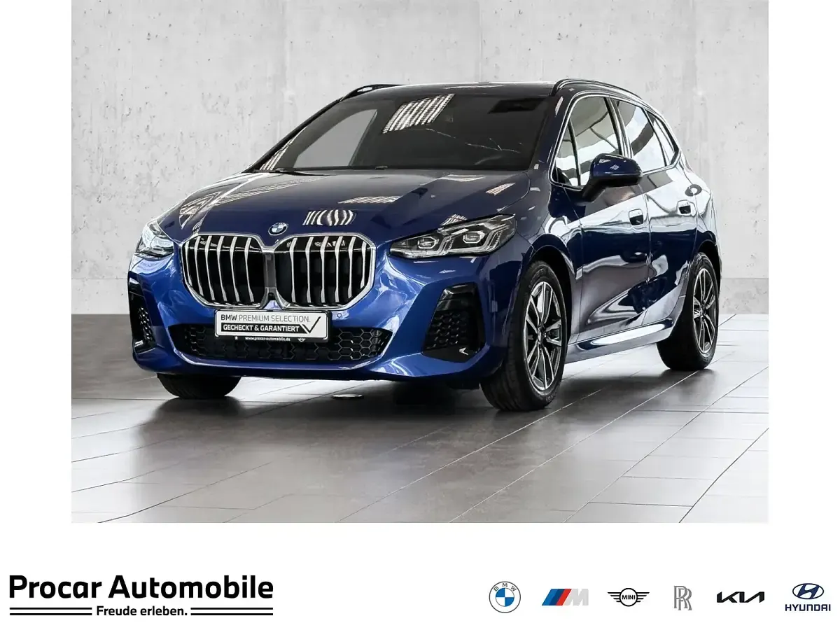 Gebraucht BMW 220 Active Tourer M Sport 156 PS (114 kW) 2025 Van / Kleinbus