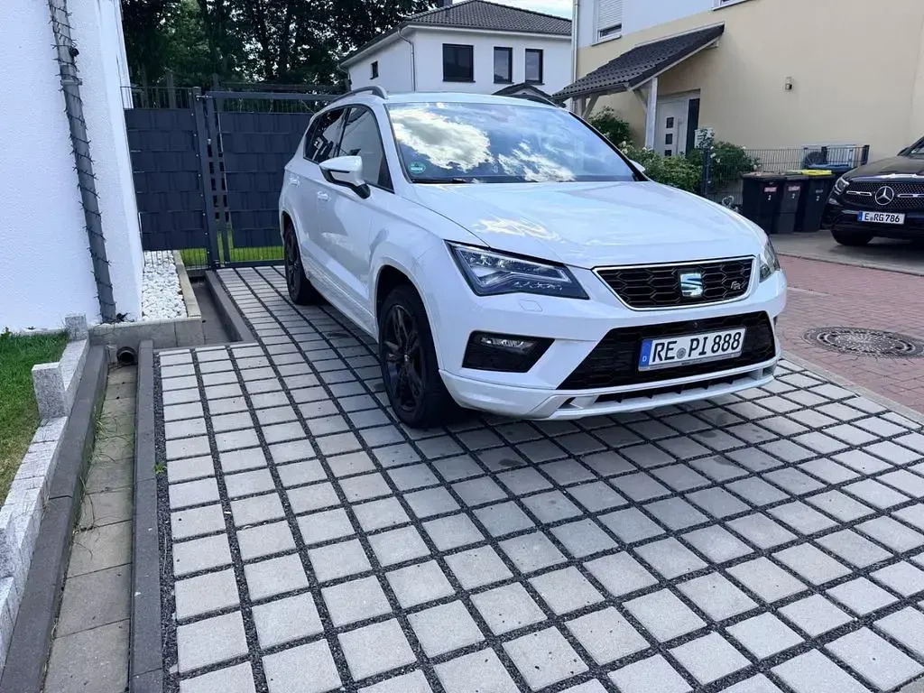 Gebraucht Seat Ateca 4Drive 190 PS (139 kW) 2018 Weiß SUV