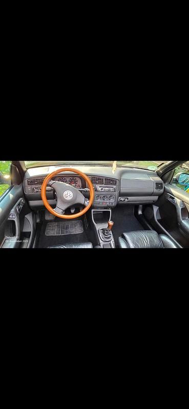 Gebraucht VW Golf Cabriolet Karmann 101 PS (74 kW) 2000 Schwarz Cabrio