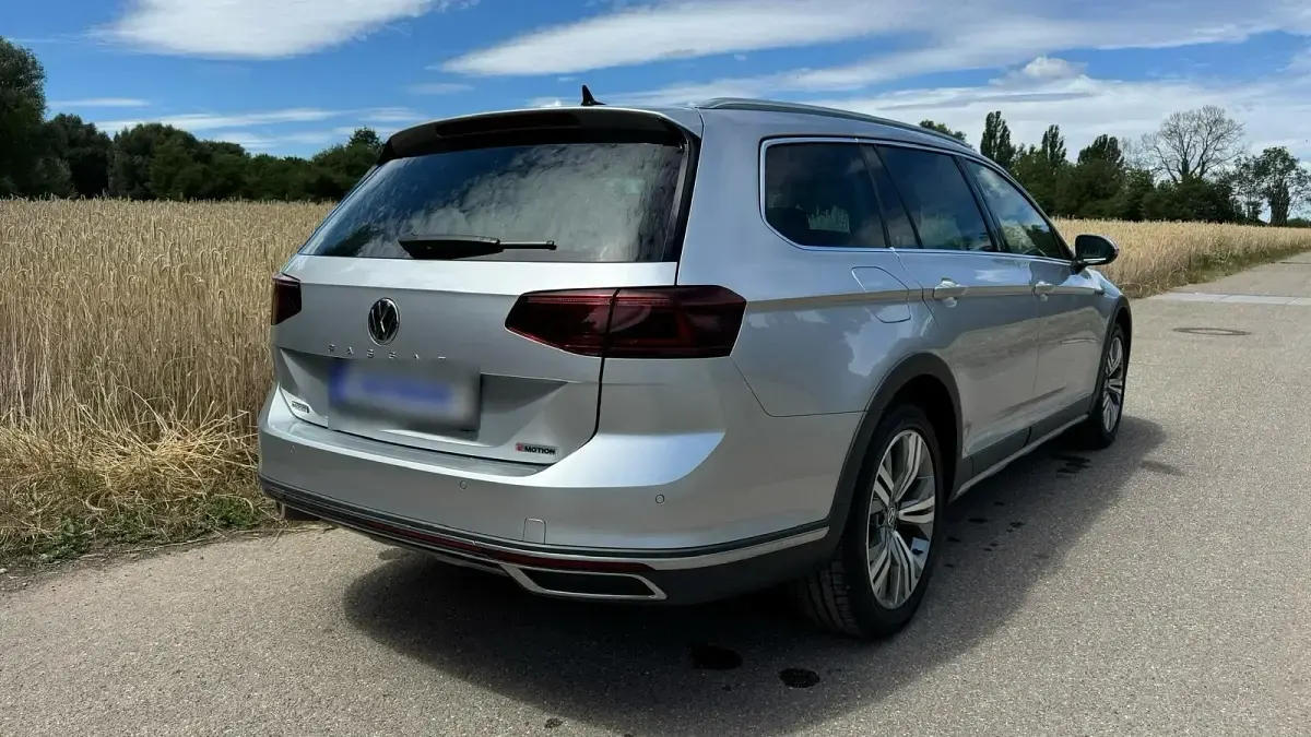 Gebraucht VW Passat Alltrack 190 PS (139 kW) 2020 Silber Kombi