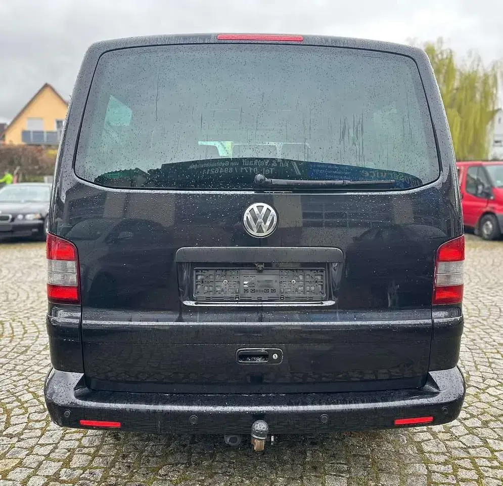Usata VW T5 Highline 174 CV (127 kW) 2007 Nero Furgone