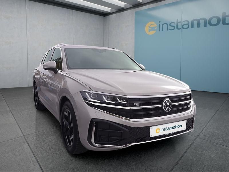 Gebraucht VW Touareg 231 PS (169 kW) 2025 Beige SUV