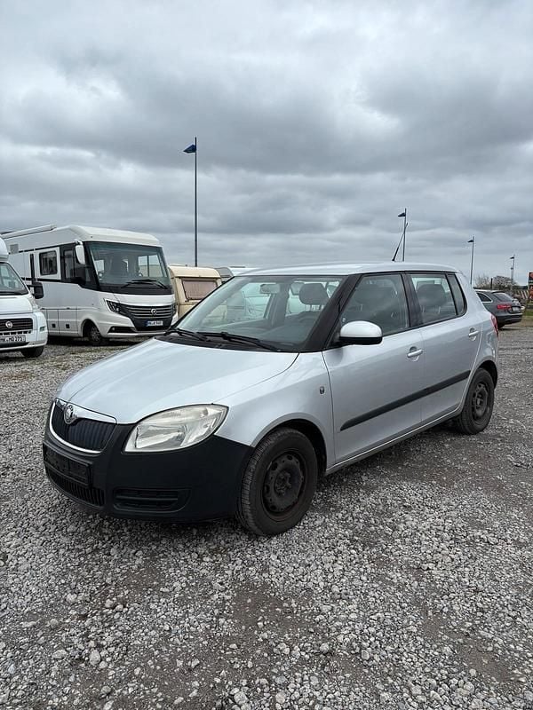 Gebraucht Skoda Fabia 60 PS (44 kW) 2007 Silber Limousine