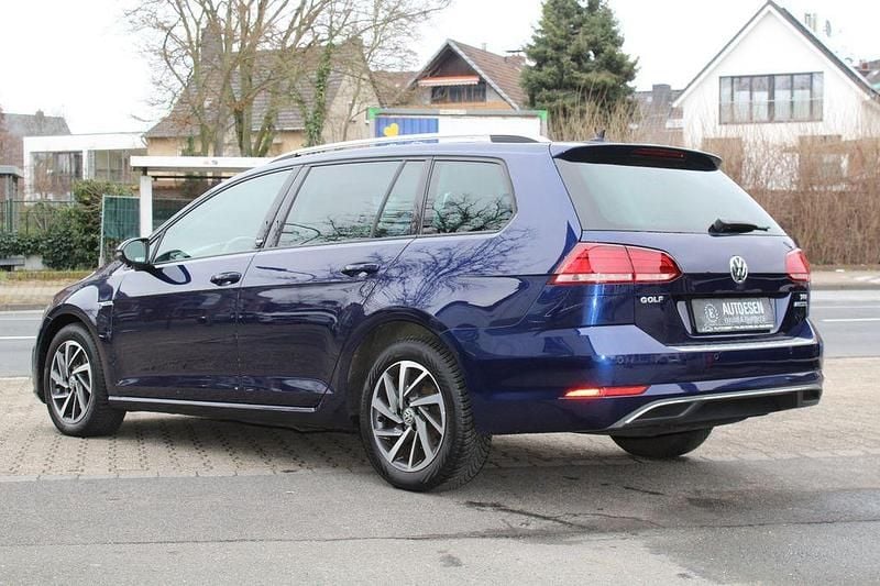 Gebraucht VW Golf VII 110 PS (80 kW) 2017 Blau Kombi