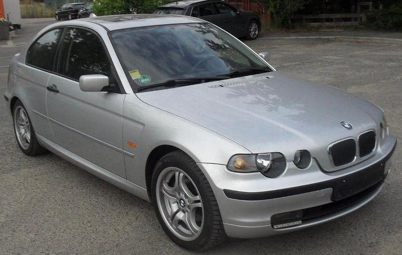 Gebraucht BMW 318 143 PS (105 kW) 2004 Silber Limousine