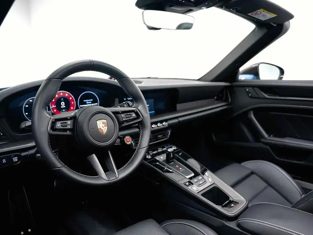 Gebraucht Porsche 992 541 PS (397 kW) 2025 Blau Cabrio