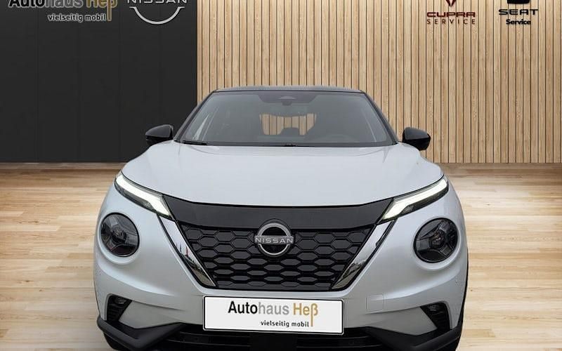Neu Nissan Juke N-Connecta 143 PS (105 kW) 2026 Weiß SUV