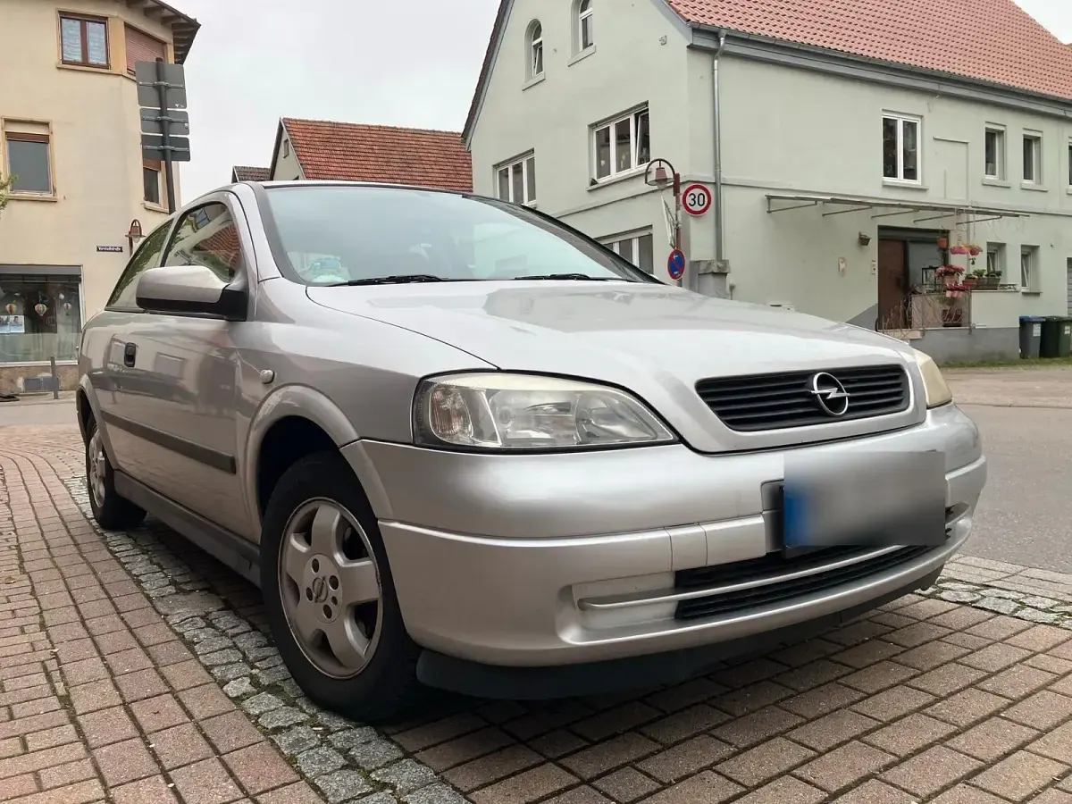 Gebraucht Opel Astra 109 PS (80 kW) 1998 Grau Coupé