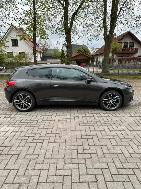 Usata VW Scirocco 160 CV (117 kW) 2008 Grigio Coupé