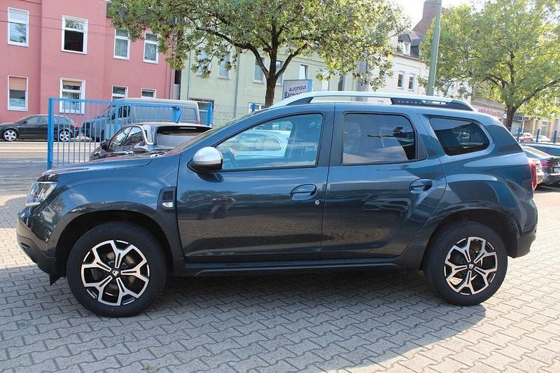 Gebraucht Dacia Duster Anniversary 131 PS (96 kW) 2019 Grau SUV