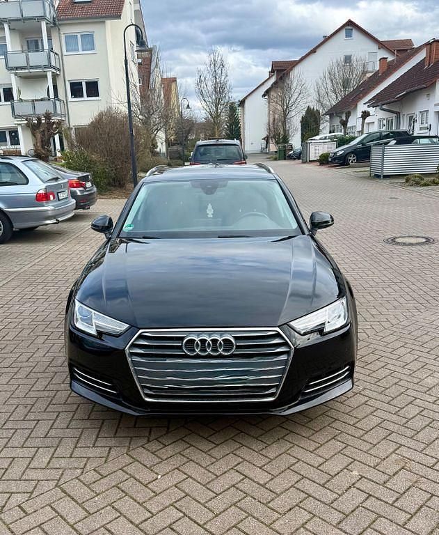 Gebraucht Audi A4 190 PS (139 kW) 2016 Schwarz Kombi
