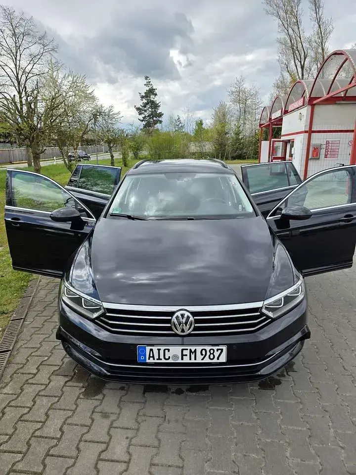 Gebraucht VW Passat Trendline 150 PS (110 kW) 2016 Kombi