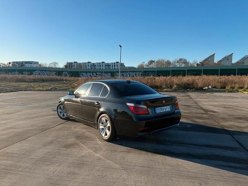 Gebraucht BMW 525 2006 Schwarz Limousine