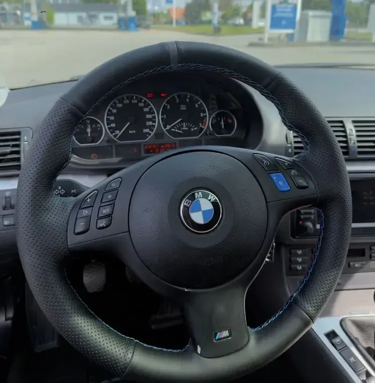 Używany BMW 330 M Sport 231 KM (169 kW) 2003 Czarny Sedan/Limuzyna