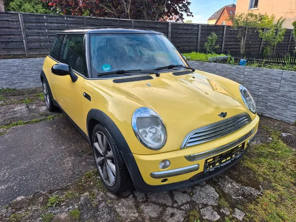 Brugt Mini Cooper 116 HK (85 kW) 2003 Gul Hatchback