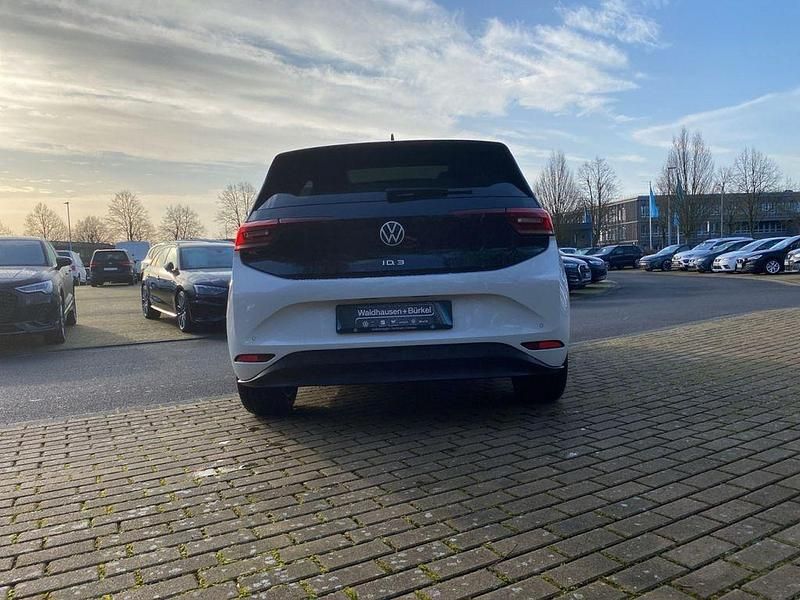 Gebraucht VW ID.3 Pro Performance 150 kW (204 PS) 2022 Weiß Kleinwagen