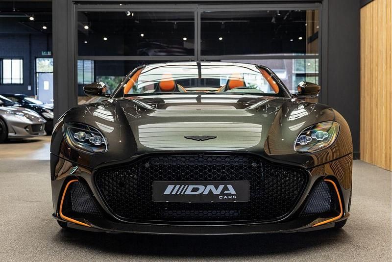 Gebraucht Aston Martin DBS 725 PS (533 kW) 2024 Grün Cabrio