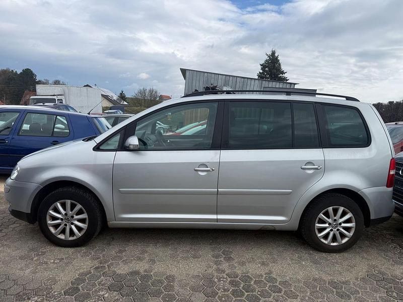 Gebraucht VW Touran Trendline 150 PS (110 kW) 2005 Silber Van / Kleinbus