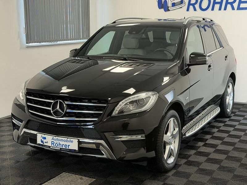 Gebraucht Mercedes ML350 AMG line 258 PS (189 kW) 2012 Schwarz SUV