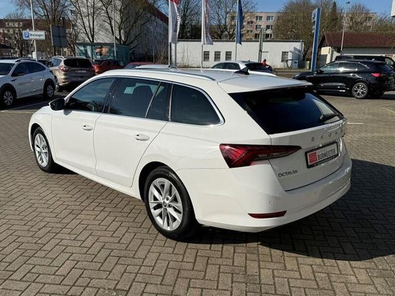 Gebraucht Skoda Octavia Style 150 PS (110 kW) 2022 Weiß Limousine