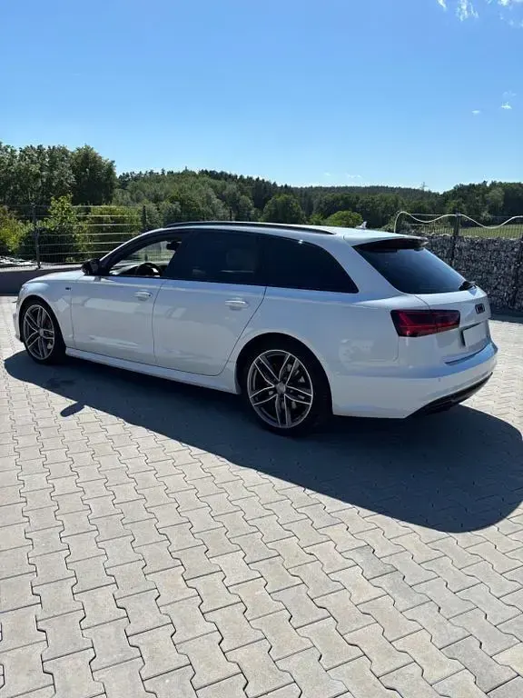 Gebraucht Audi A6 Ambiente 326 PS (239 kW) 2018 Weiß Kombi