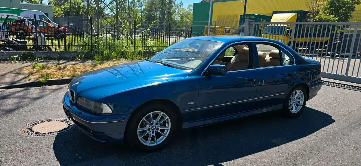 Gebraucht BMW 525 191 PS (140 kW) 2002 Blau Limousine