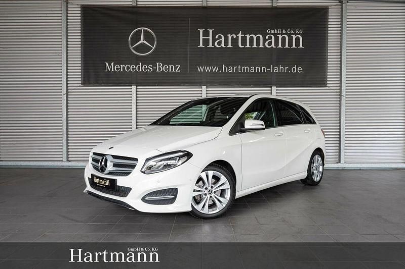 Zirrusweiß Gebraucht 2018 Mercedes B180 Urban Van / Kleinbus | 17.750 € (Fairer Preis) - Bild 1/4