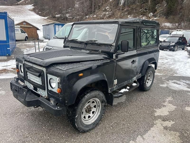 Gebraucht Land Rover Defender 122 PS (89 kW) 2000 Schwarz Kombi