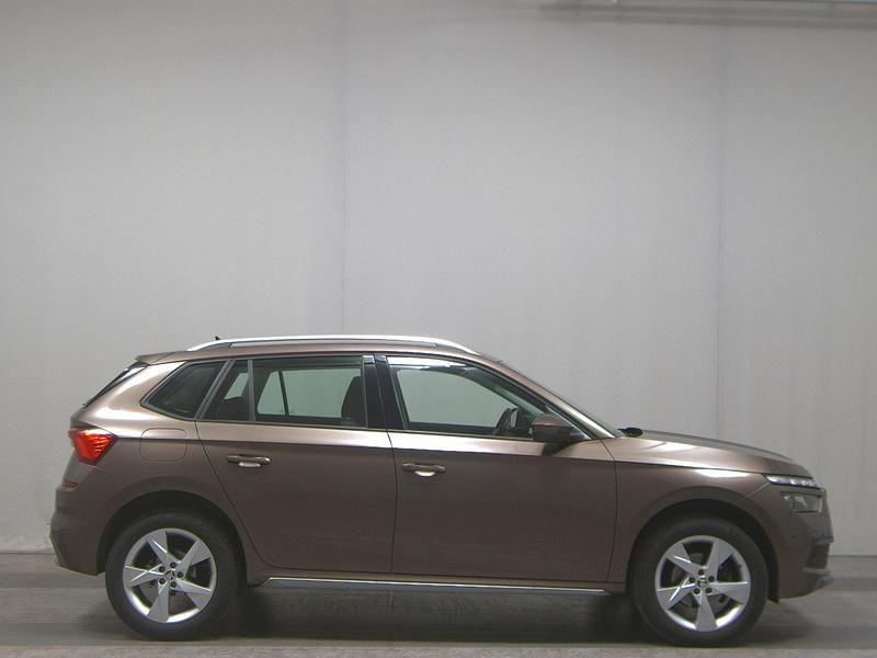 Braun Gebraucht 2020 Skoda Kamiq Style SUV | 17.280 € (Superpreis) - Bild 1/4