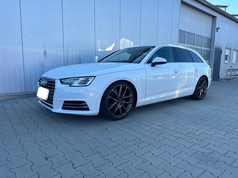 Weiß Gebraucht 2016 Audi A4 Kombi | 14.900 € (Etwas zu teuer) - Bild 1/4