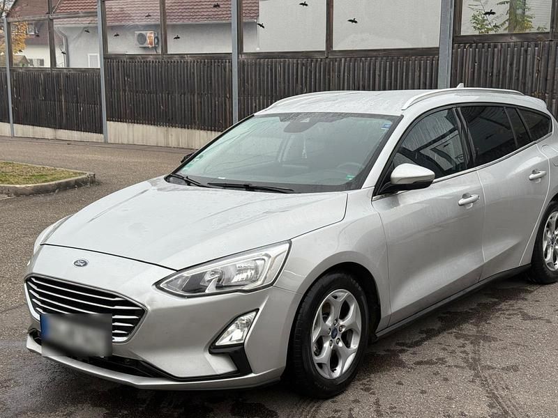 Silber Gebraucht 2019 Ford Focus Kombi | 7.300 € (Fairer Preis) - Bild 1/4
