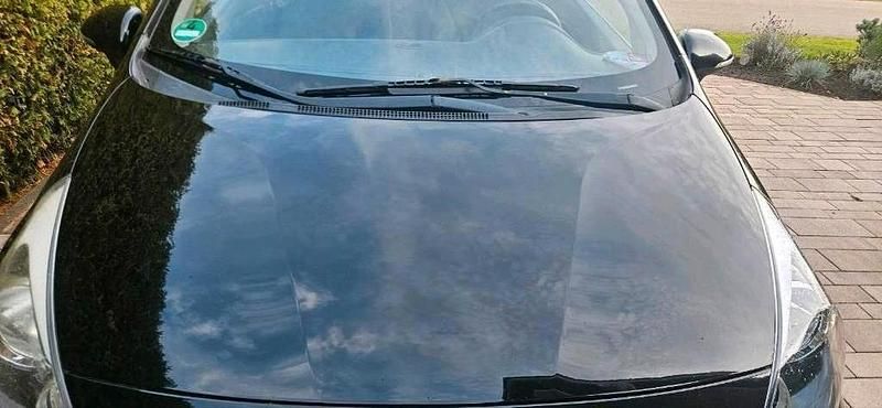 Schwarz Gebraucht 2012 Kia Rio Kleinwagen | 3.000 € (Fairer Preis) - Bild 1/4