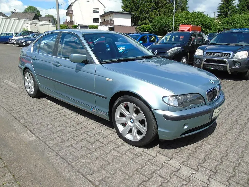 Gebraucht BMW 320 Performance 170 PS (125 kW) 2002 Grün Limousine