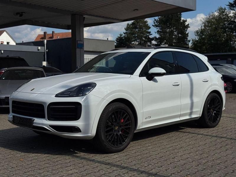 Gebraucht Porsche Cayenne GTS 460 PS (338 kW) 2022 SUV