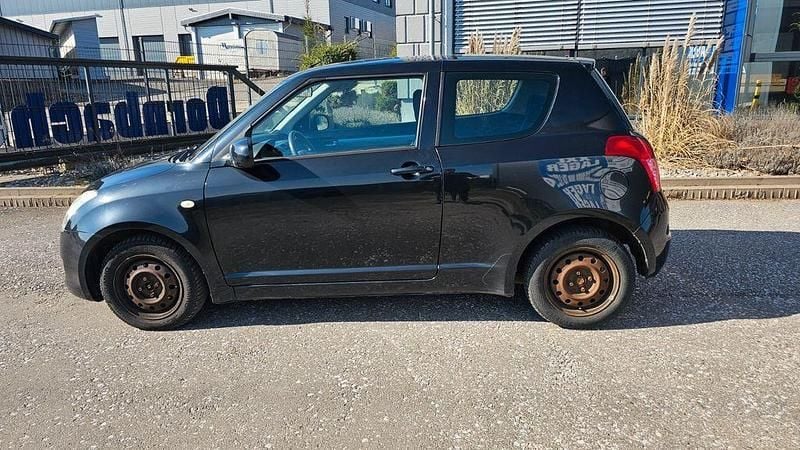 Gebraucht Suzuki Swift Comfort 92 PS (67 kW) 2009 Schwarz Kleinwagen