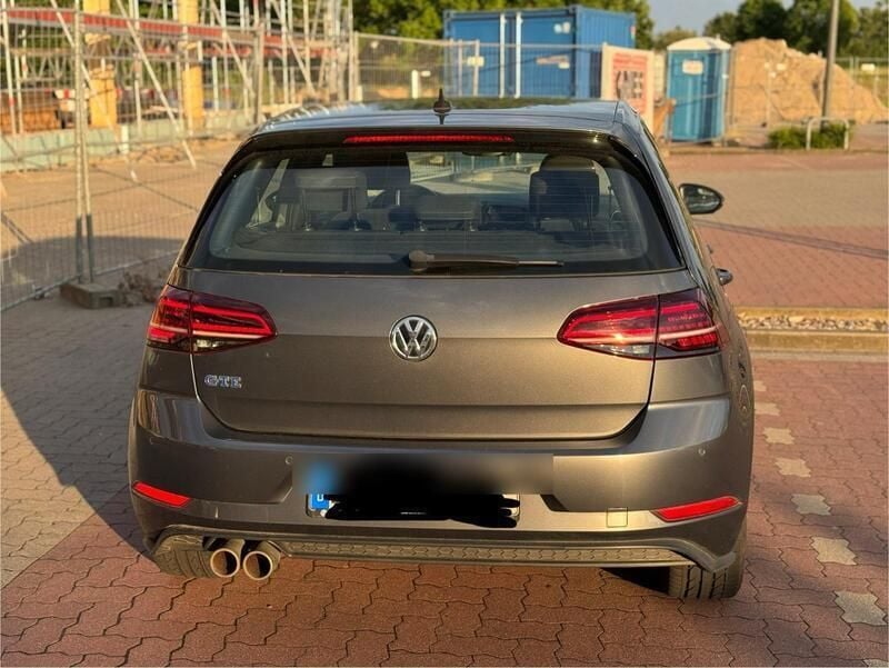 Grau Gebraucht 2020 VW Golf VII GTE Limousine | 16.800 € (Superpreis) - Bild 1/4