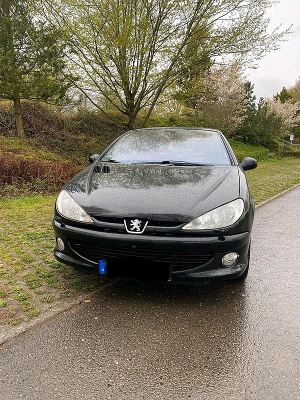Gebraucht Peugeot 206 109 PS (80 kW) 2003 Schwarz Kleinwagen