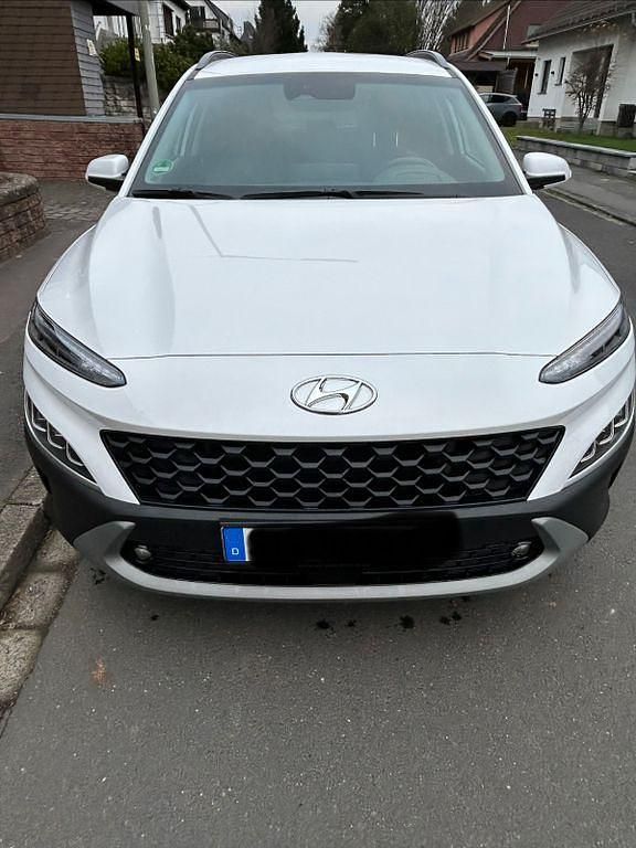 Gebraucht Hyundai Kona Prime 199 PS (146 kW) 2021 Weiß SUV