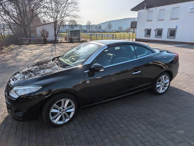 Gebraucht Renault Mégane Cabriolet Luxe 131 PS (96 kW) 2010 Schwarz Cabrio