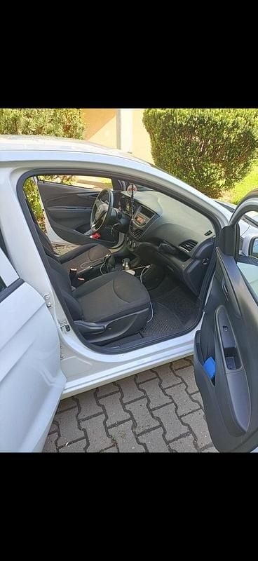 Weiß Gebraucht 2017 Opel Karl Kleinwagen | 4.200 € (Fairer Preis) - Bild 1/3