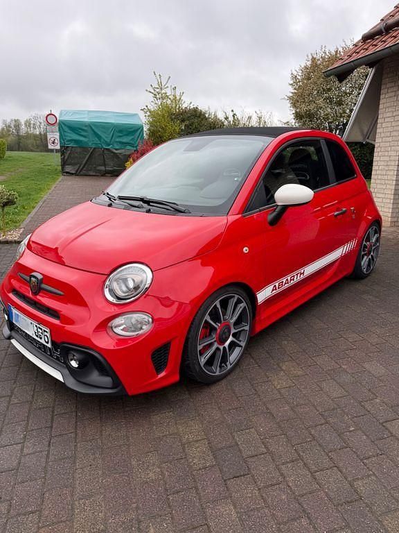 Gebraucht Abarth 595C Turismo 165 PS (121 kW) 2019 Rot Cabrio