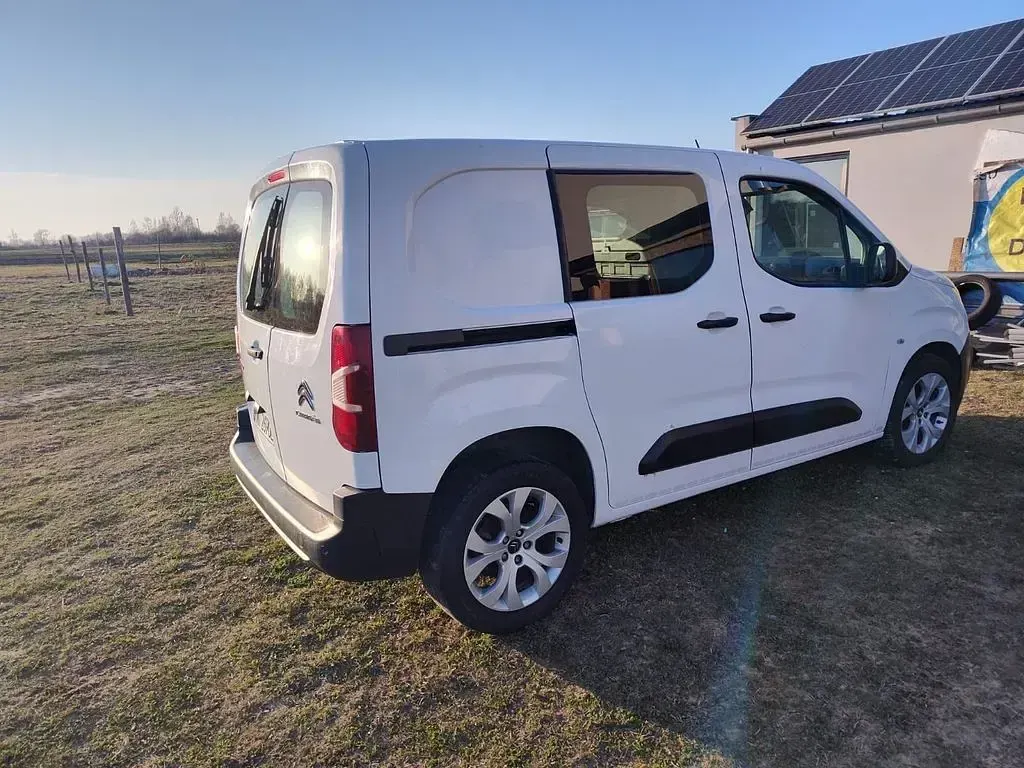 Gebraucht Citroën Berlingo 102 PS (75 kW) 2021 Van / Kleinbus