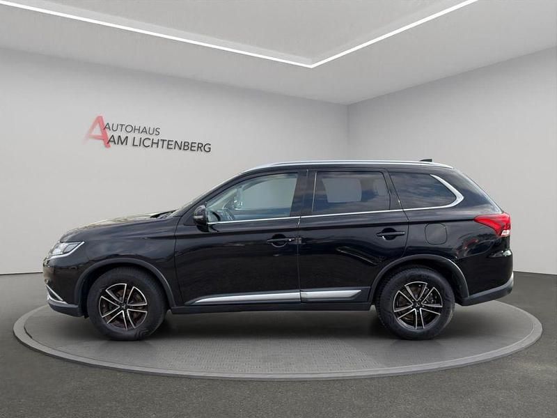 Gebraucht Mitsubishi Outlander Edition 150 PS (110 kW) 2017 Schwarz SUV