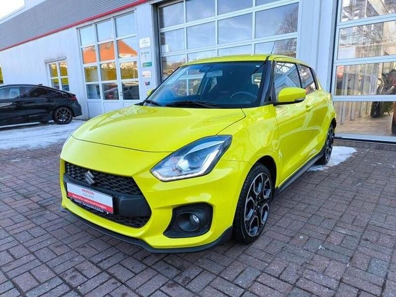 Gebraucht Suzuki Swift Sport 140 PS (102 kW) 2018 Champion yellow Kleinwagen