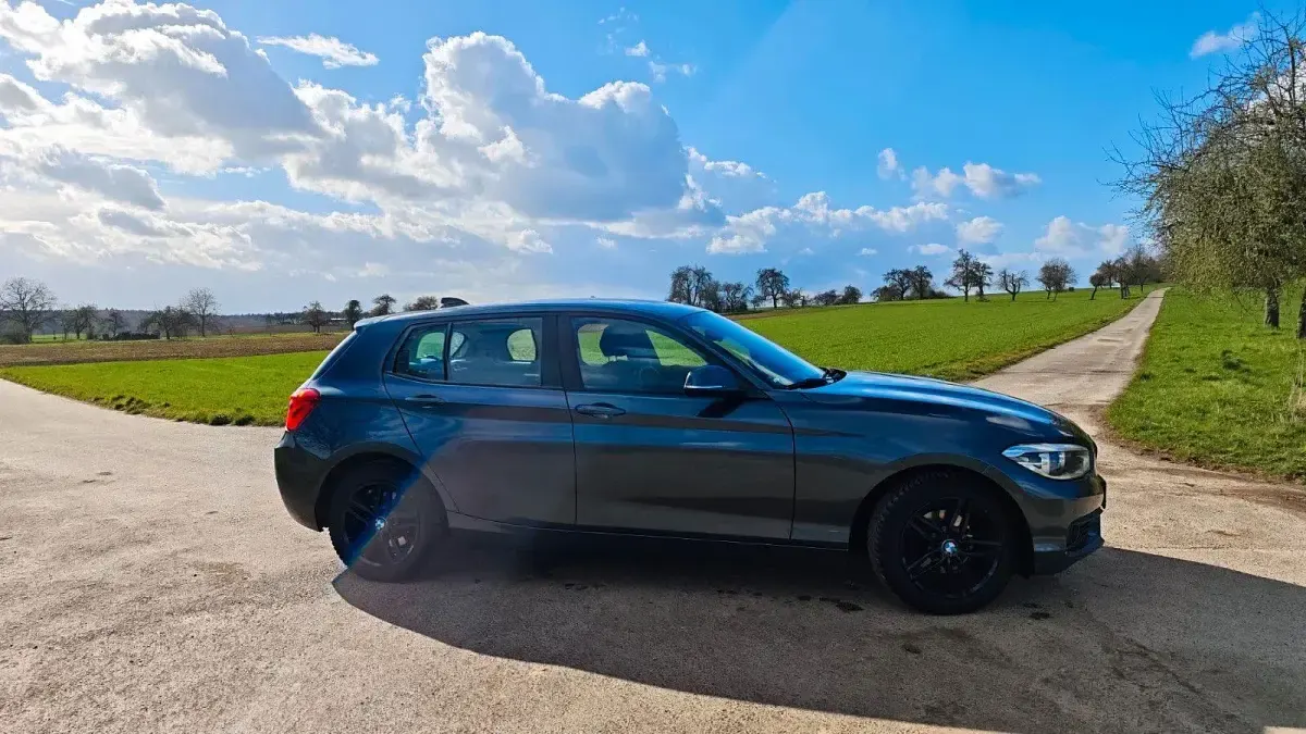 Gebraucht BMW 118 136 PS (100 kW) 2016 Grau Kleinwagen