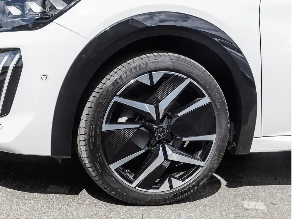 Gebraucht Peugeot 208 GT 101 PS (74 kW) 2024 Weiss / Kleinwagen