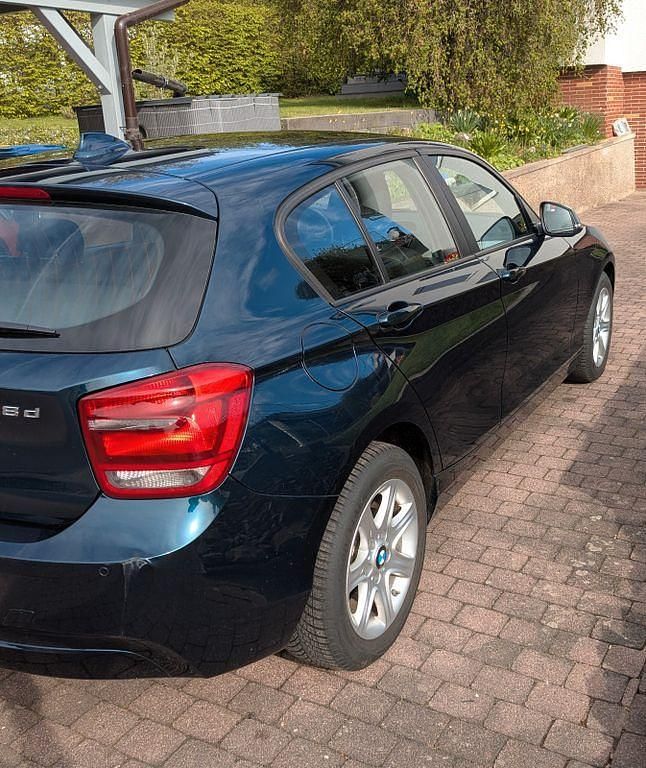Second-hand BMW 118 143 CP (105 kW) 2014 Albastru Hatchback