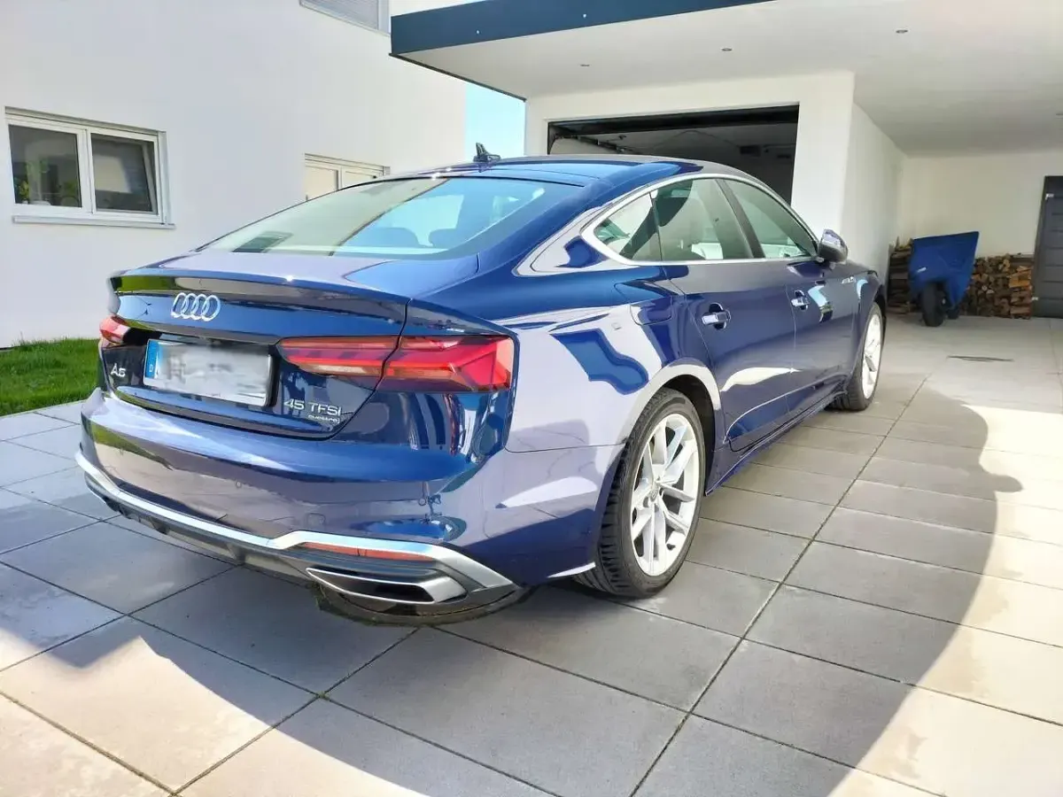 Gebraucht Audi A5 Sportback S-Line 265 PS (194 kW) 2021 Blau Kleinwagen