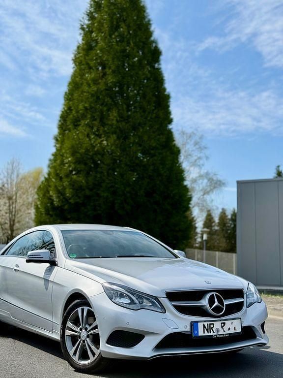 Gebraucht 2014 Mercedes E200 Coupé | 18.299 € (Fairer Preis) - Bild 1/4