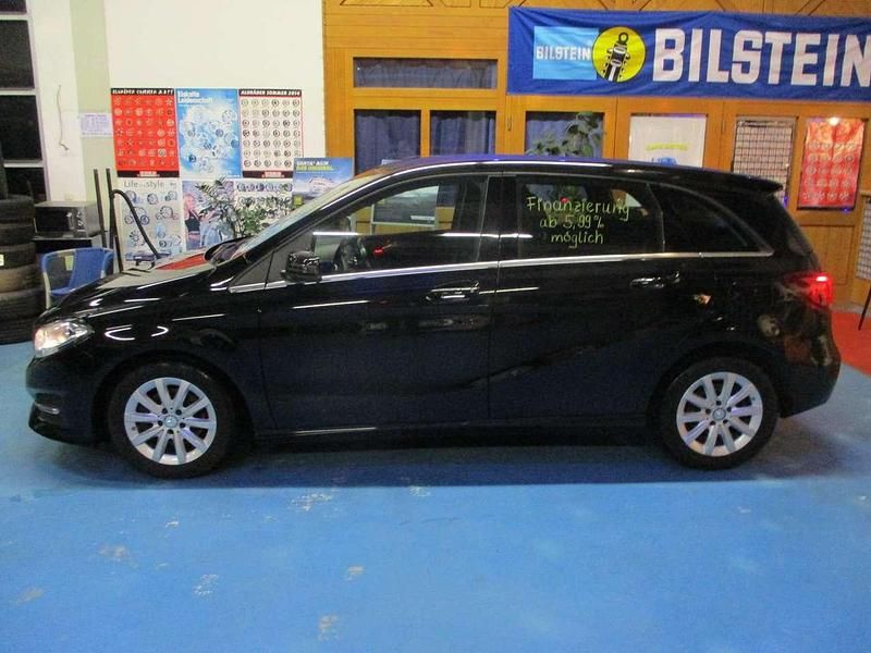 Gebraucht Mercedes B180 Edition 122 PS (89 kW) 2016 Other Van / Kleinbus